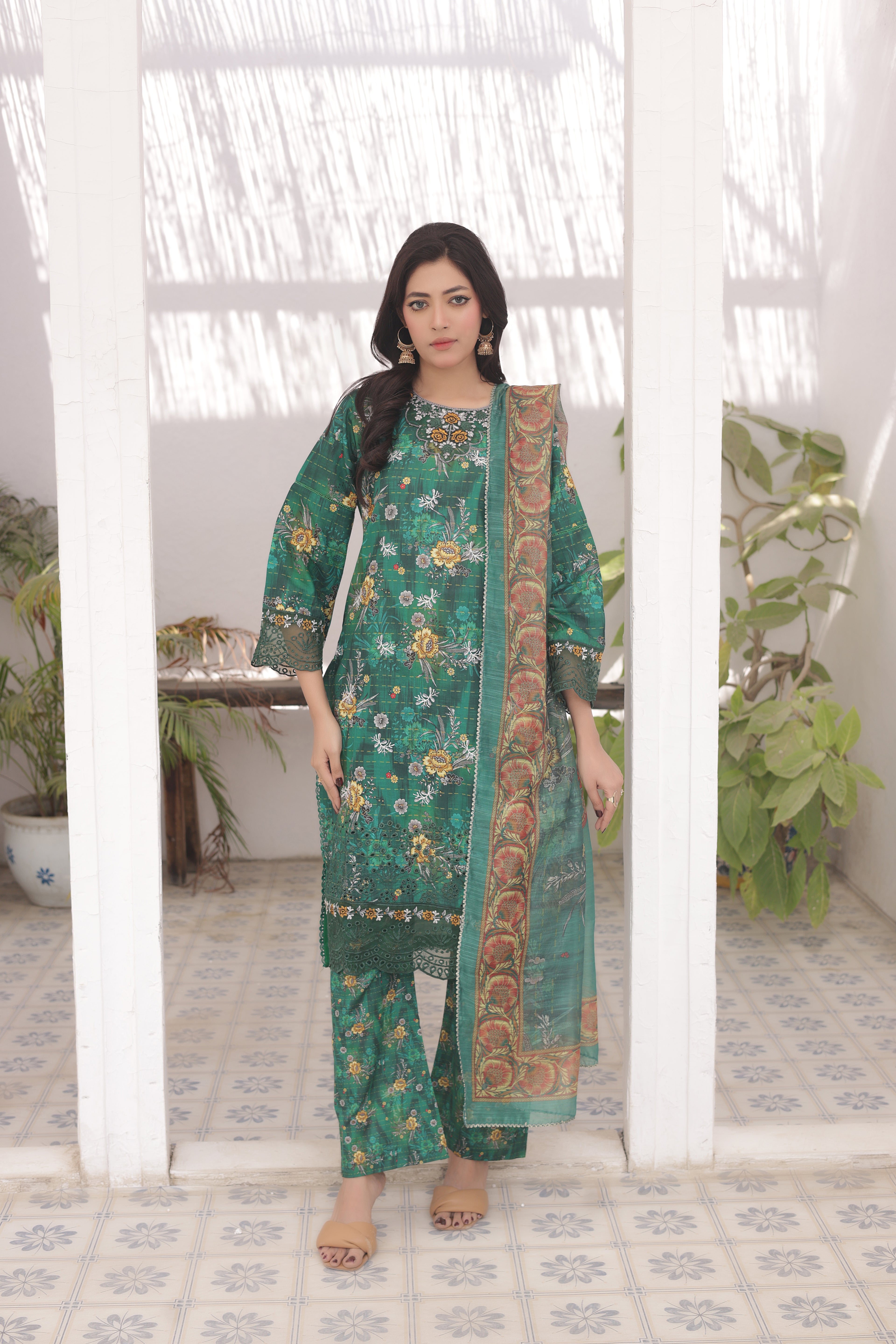 Nazaakat-e-Lawn DN:SA-02