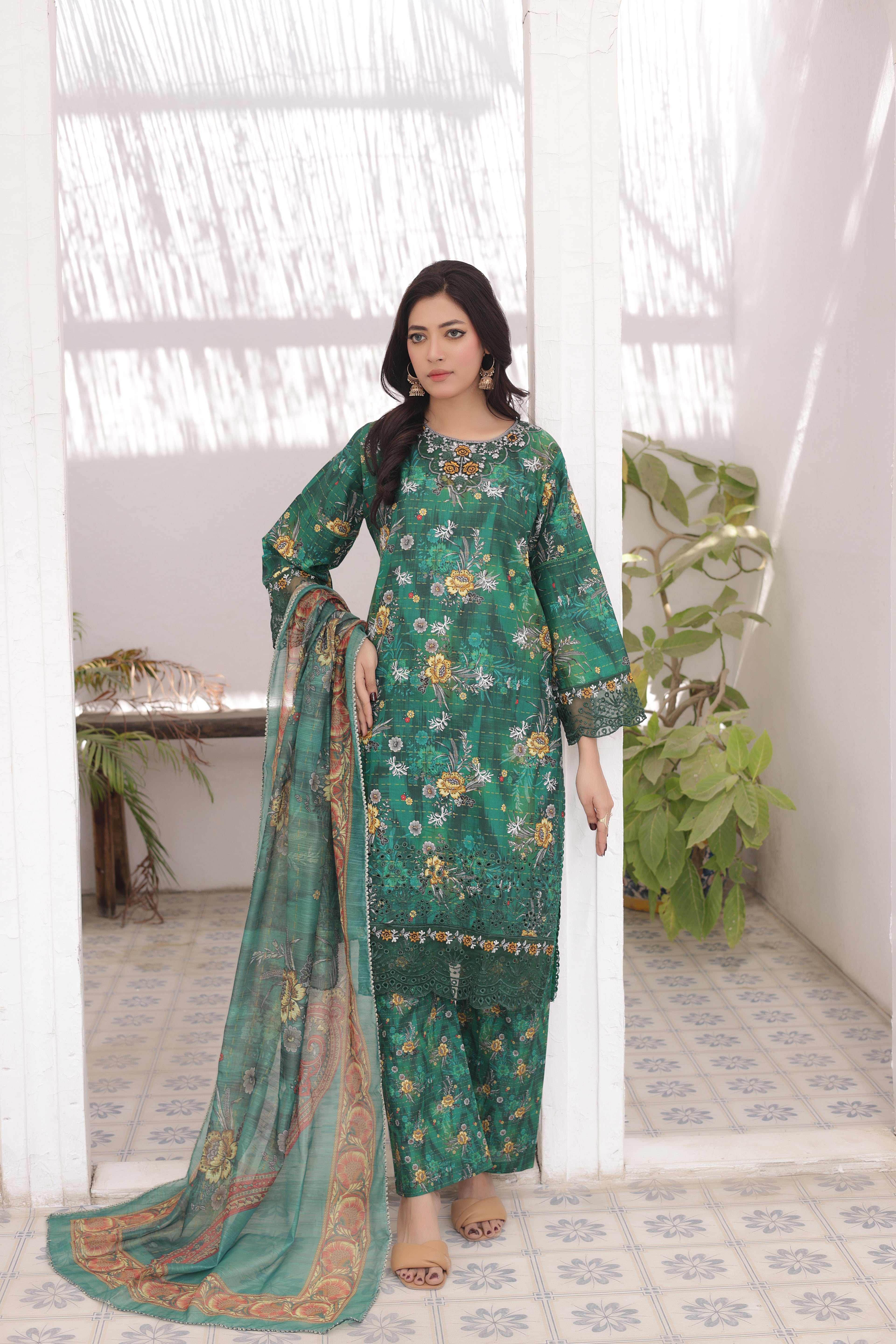 Nazaakat-e-Lawn DN:SA-02