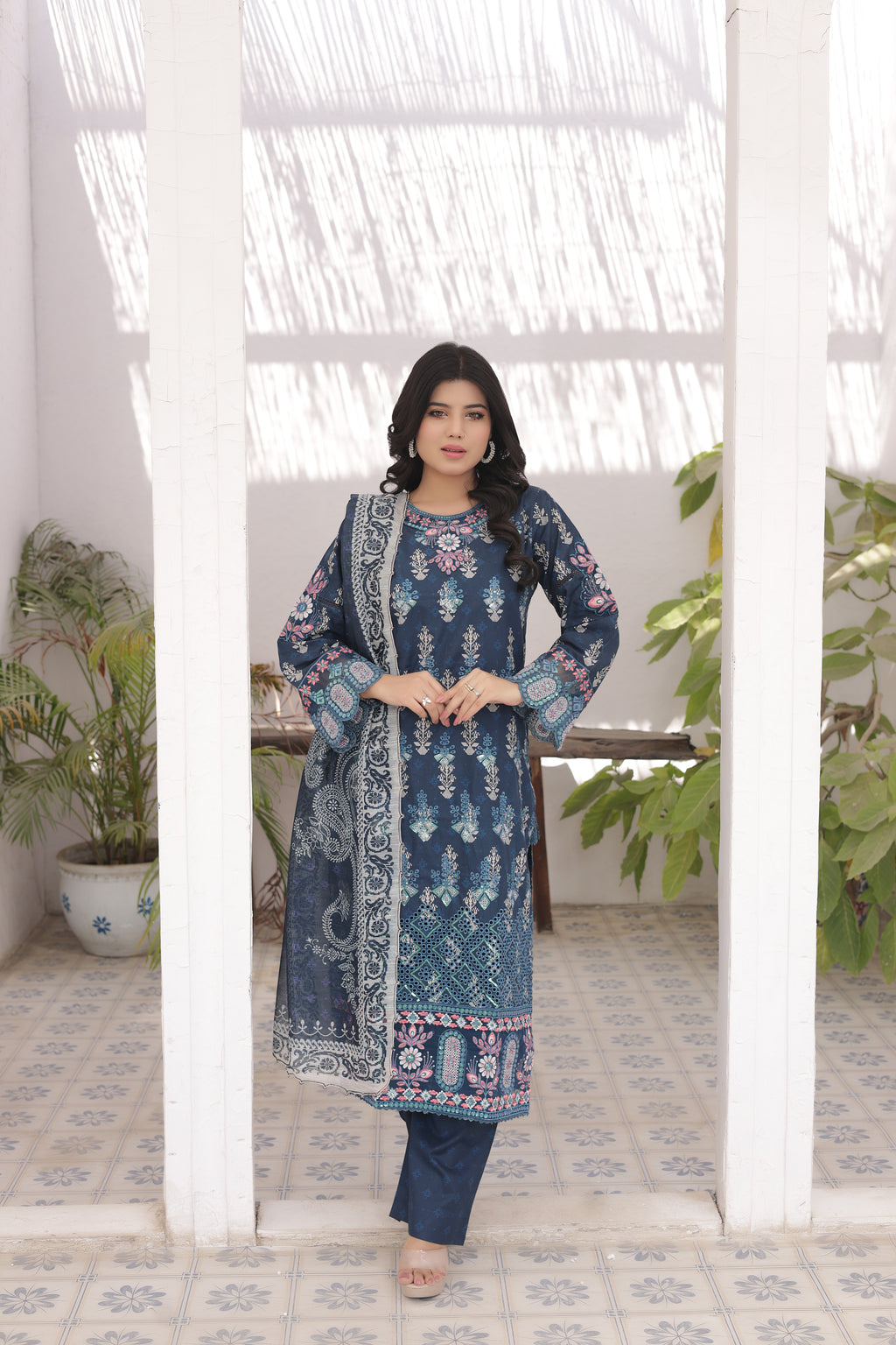 Nazaakat-e-Lawn DN:SA-01
