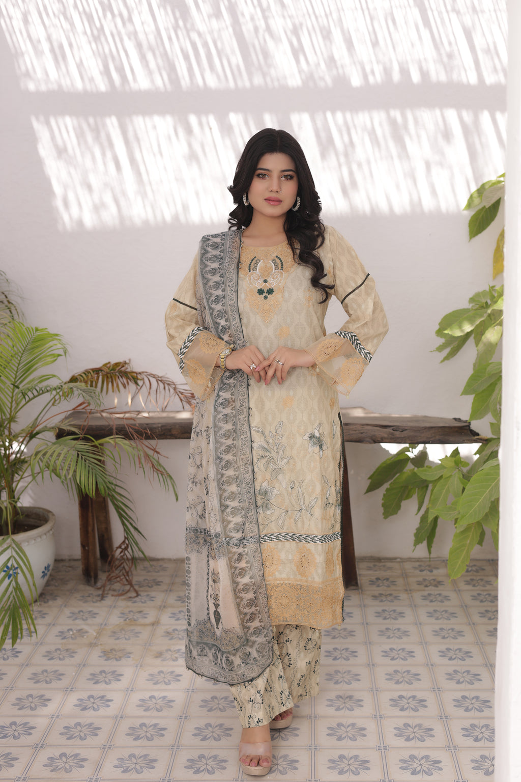 Nazaakat-e-Lawn DN:SA-07