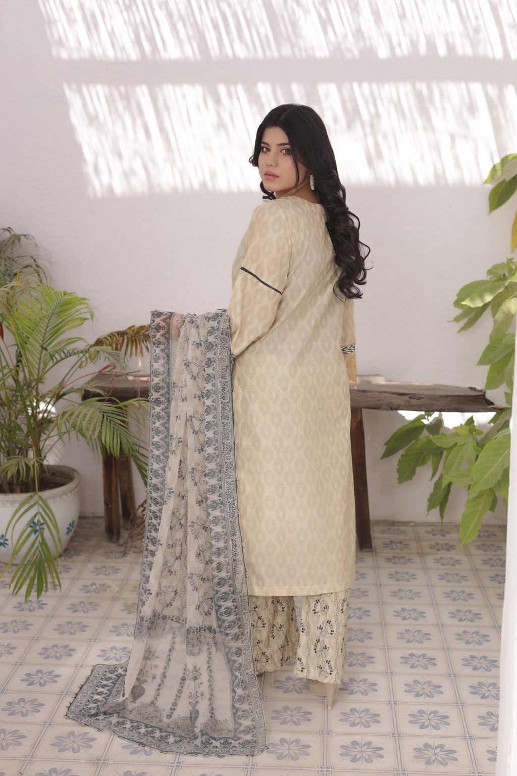 Nazaakat-e-Lawn DN:SA-07