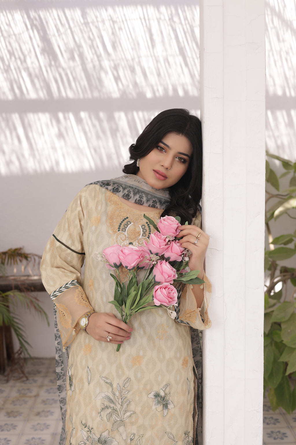 Nazaakat-e-Lawn DN:SA-07