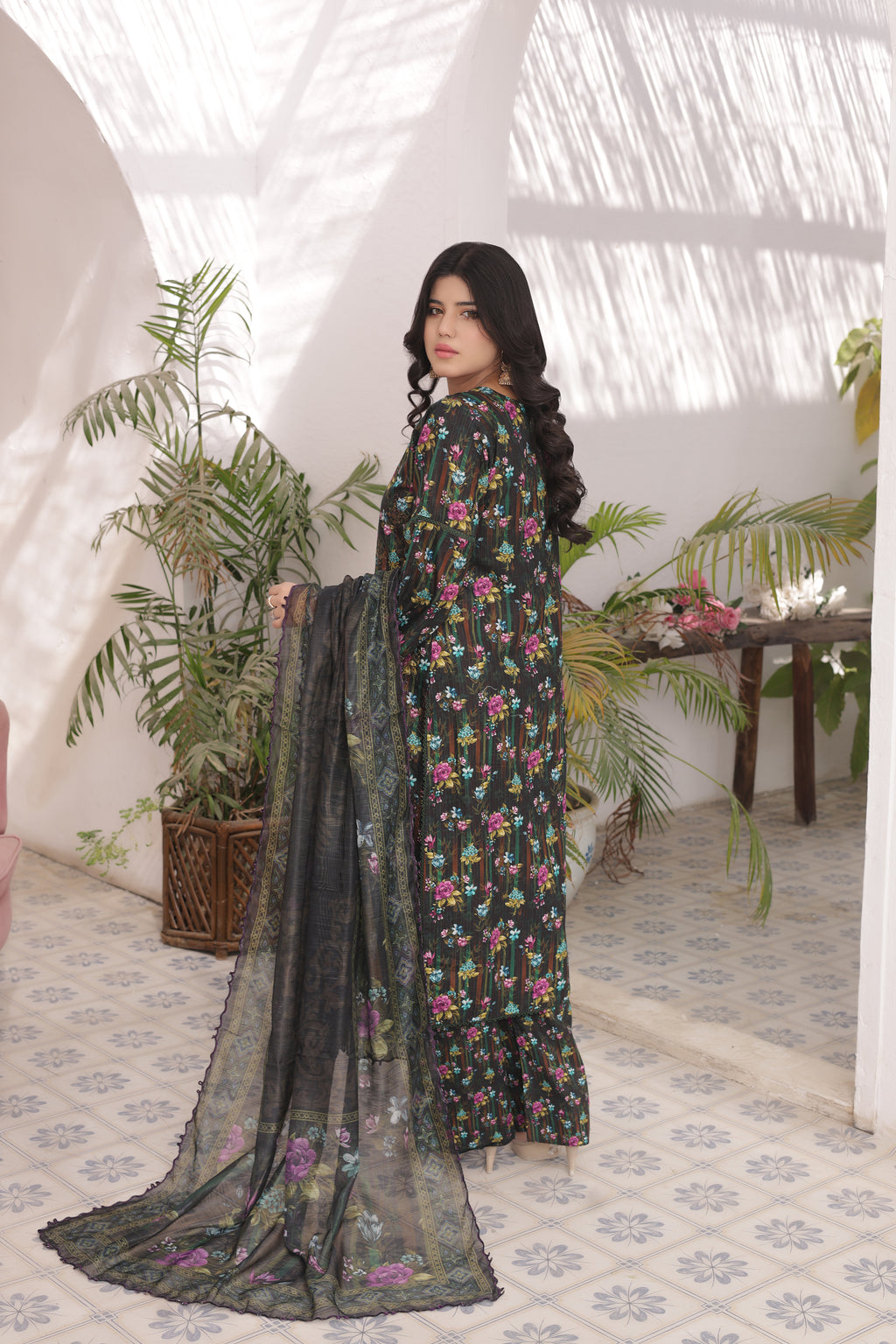 Nazaakat-e-Lawn DN:SA-03